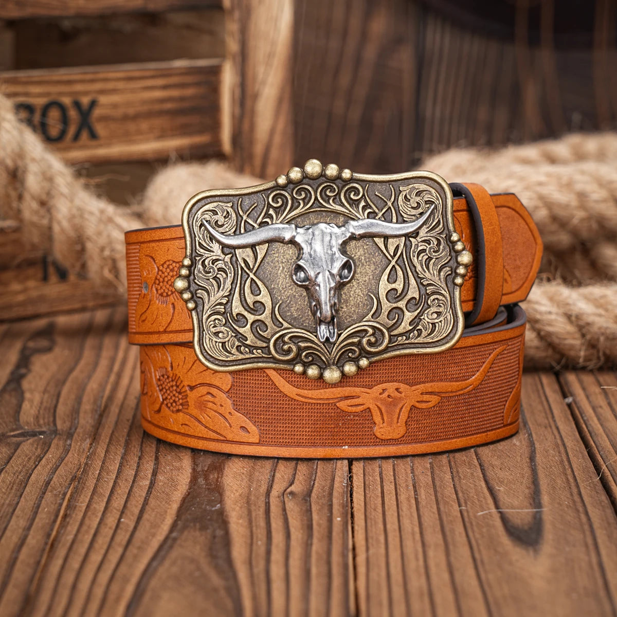 Western Cowboy Pu Leather Belt Men Waist Belt Bull Decoration Flowers Engraved for Jeans